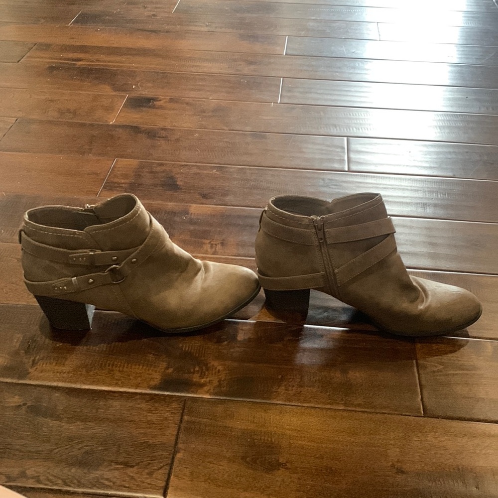 Ladies booties